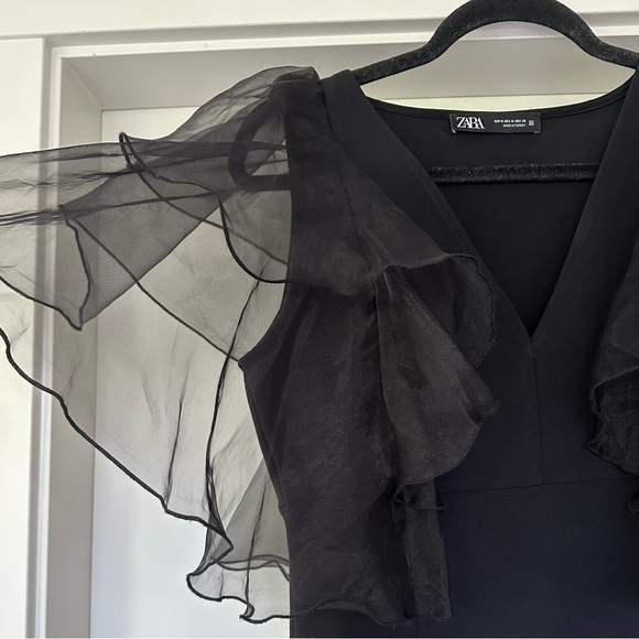 Zara black dress with statement tulle sleeves - Picture 3 of 5